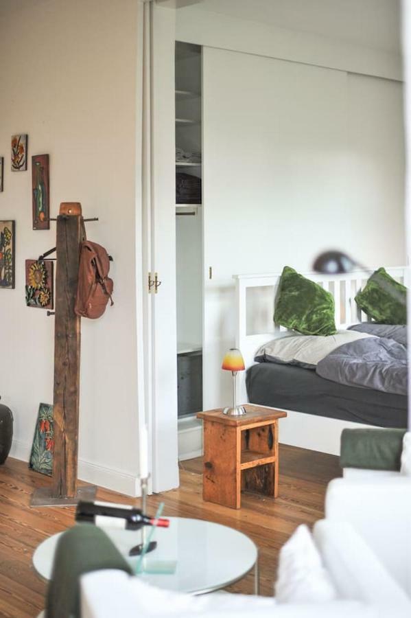 Kanalvilla - Urlaub Am Nord-Ostseekanal - Zwei Ferienwohnungen Im Angebot- Eine Im Dachgeschoss Und Eine Wohnung Mit Garten Sehestedt  Kültér fotó